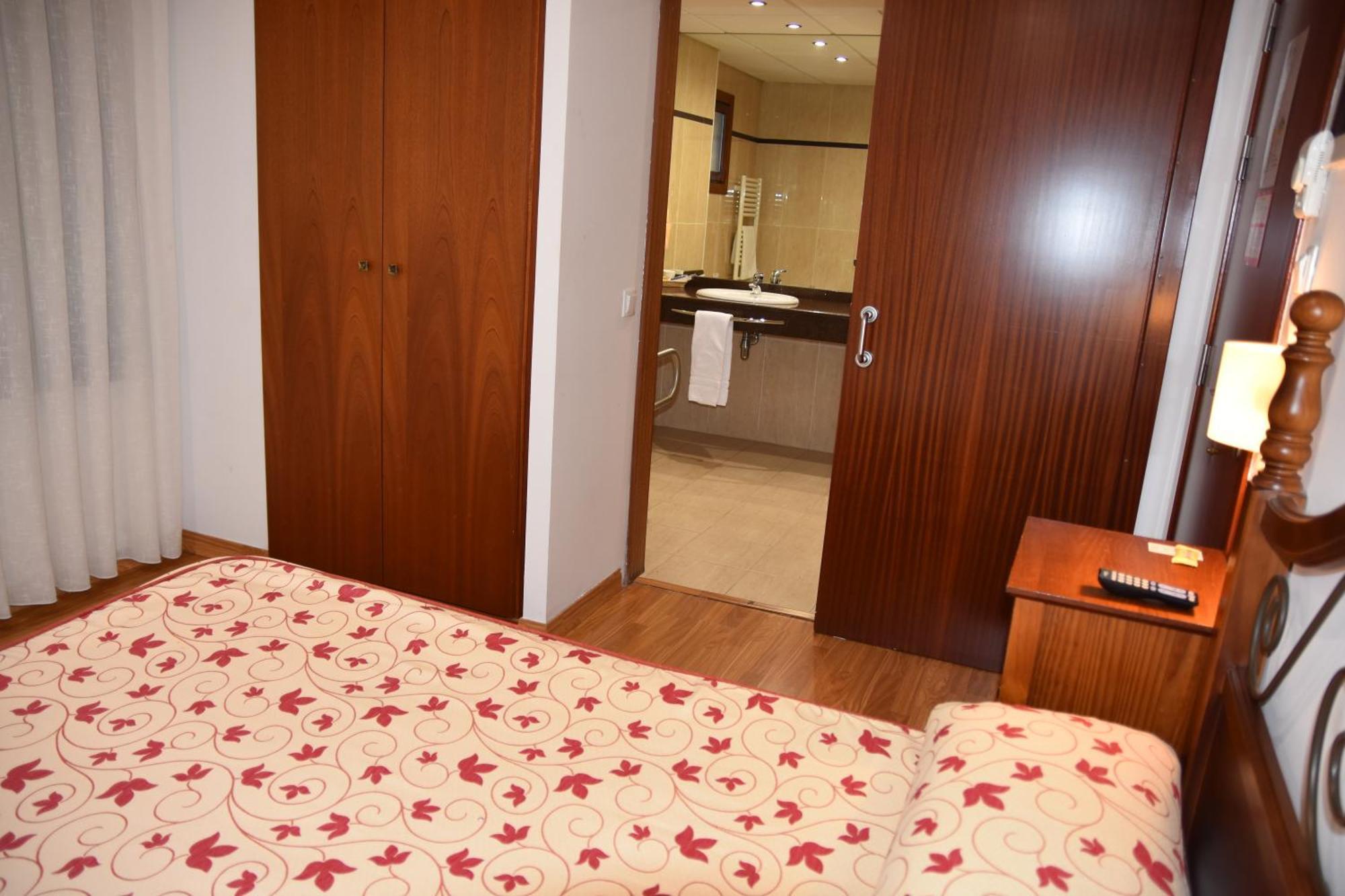 Aparthotel Tres Caminos エル・グラオ エクステリア 写真