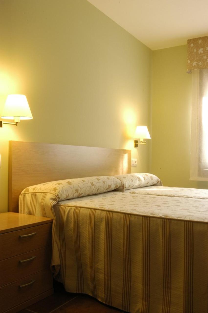 Aparthotel Tres Caminos エル・グラオ エクステリア 写真